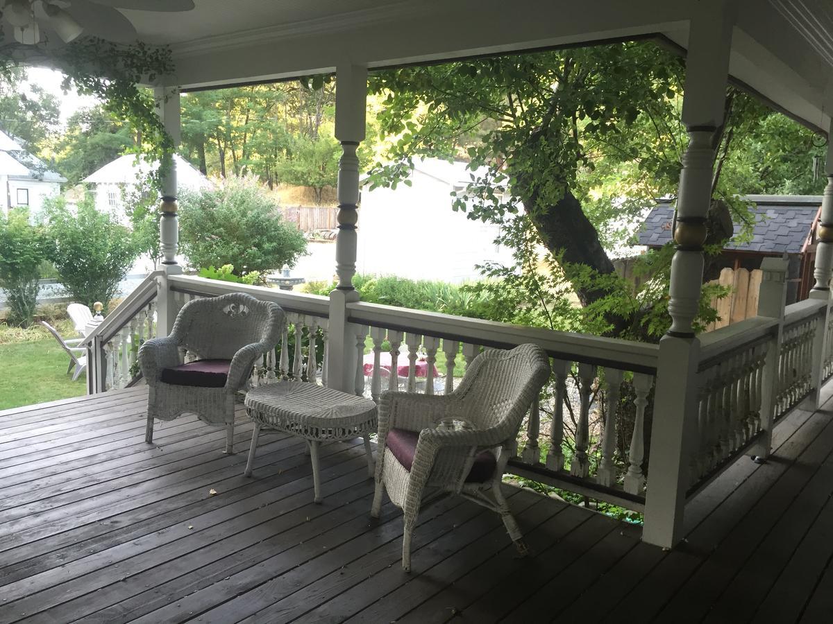 The Whitmore Inn Weaverville Luaran gambar